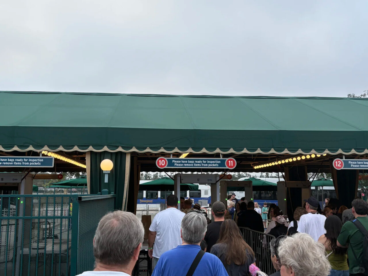 Dlr Security Entrance