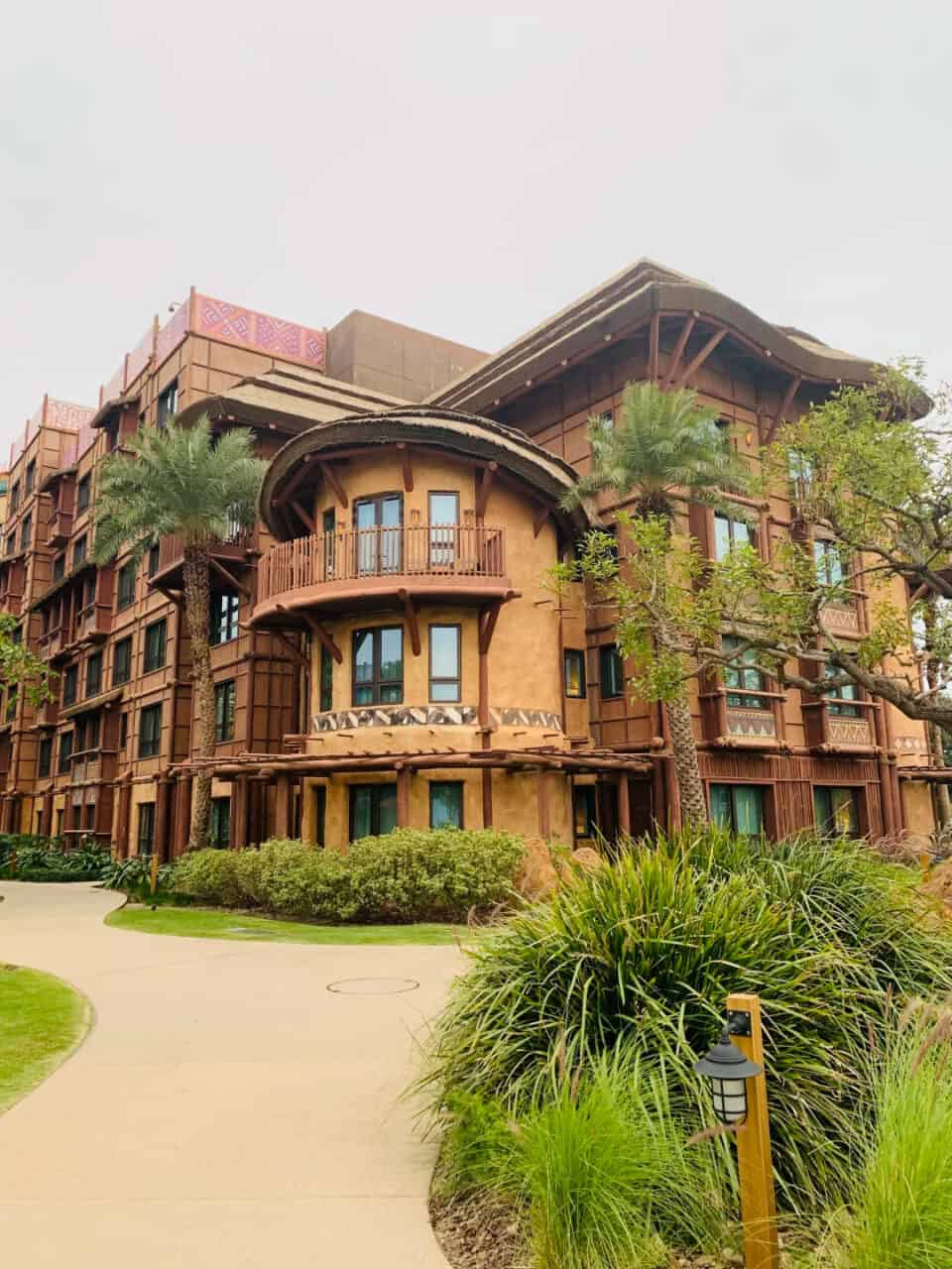 Disney Explorers Lodge