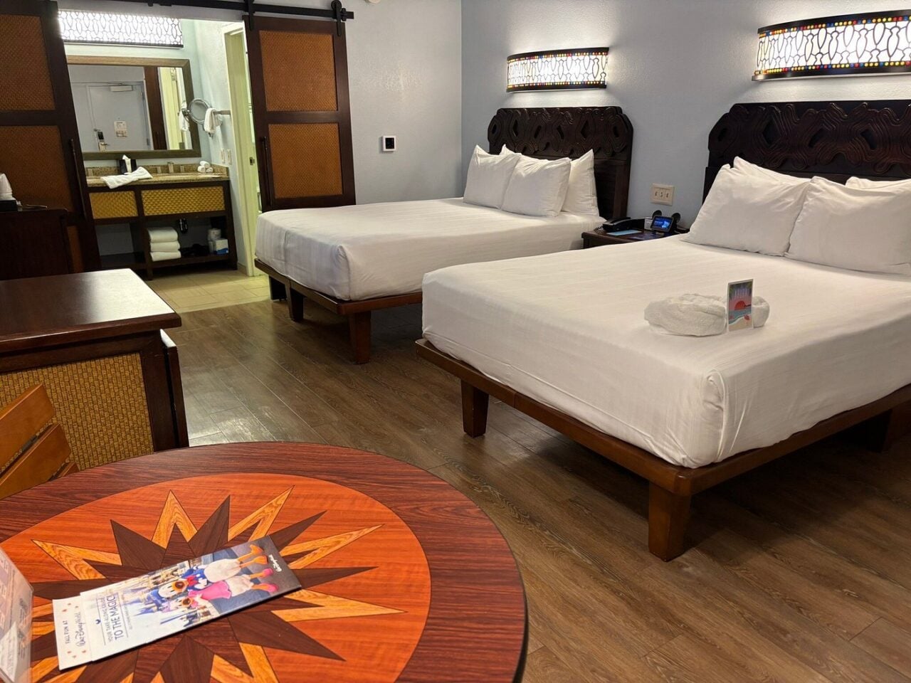 Disneys Caribbean Beach Resort 08 | 2026 奧蘭多迪士尼住宿攻略 — 官方飯店 Vs 周邊完整比較 Disneys Caribbean Beach Resort 08