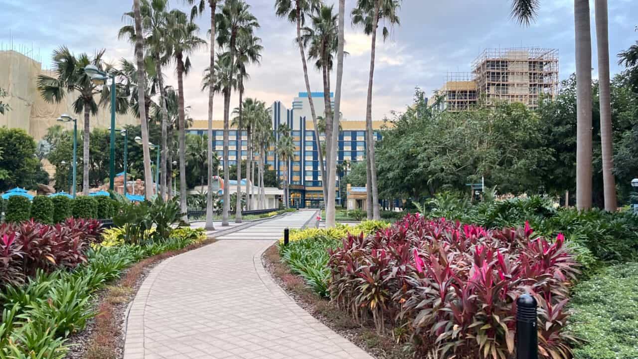 Disneys Hollywood Hotel 3