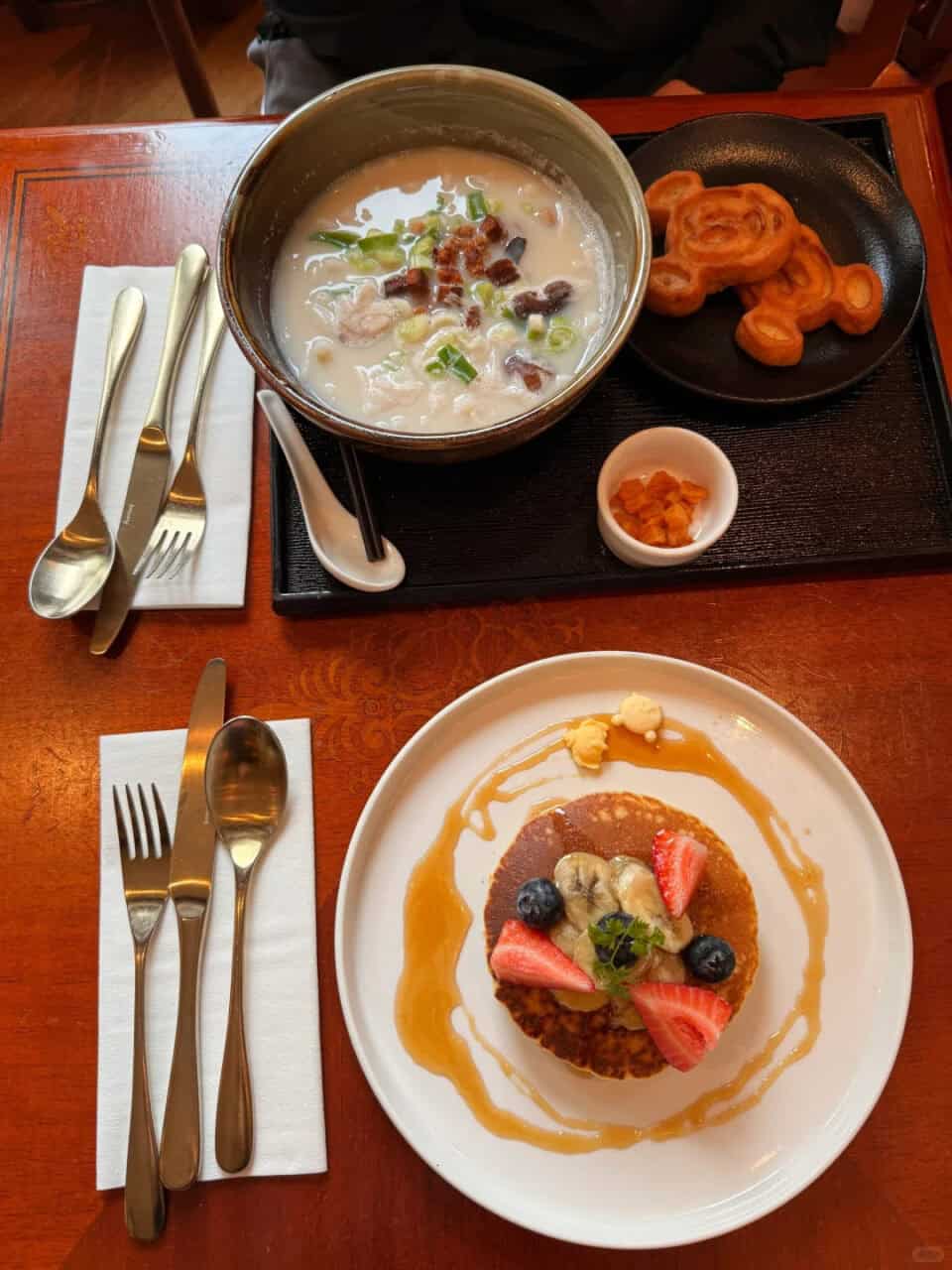 Hkdl Enchanted Garden Restaurant 1