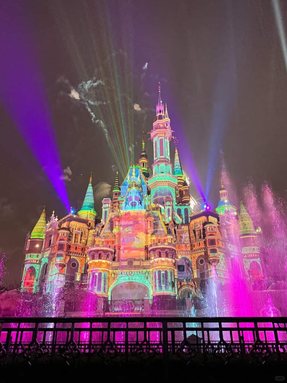 Hkdl Fireworks Dpa Reserved Area View