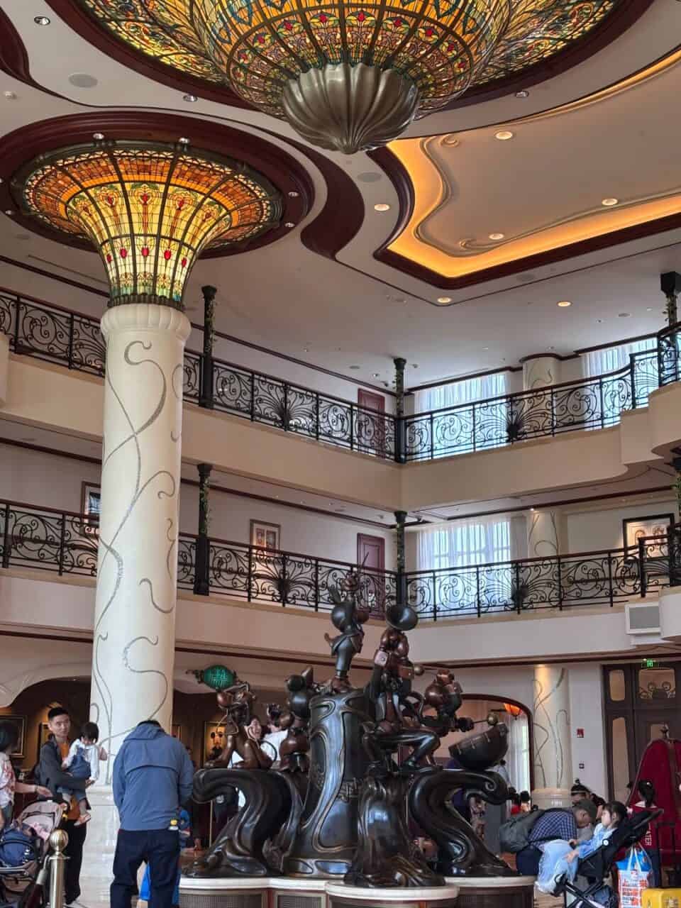 Shanghai Disneyland Hotel Interior | 2026 上海迪士尼住宿攻略 — 園區住宿 Vs 周邊怎麼選 Shanghai Disneyland Hotel Interior | 遊迪士尼 Your Disney
