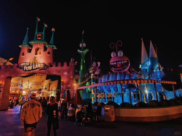 Ush Super Silly Fun Land