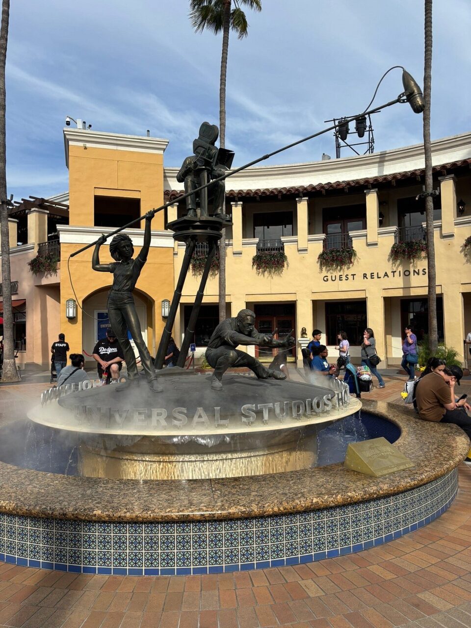 Universal Hollywood Entrance Statues