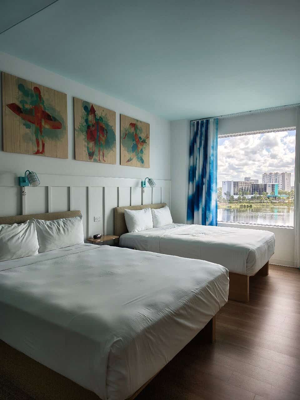 Universals Endless Summer Resort — Surfside Inn And Suites Dockside Inn And Suites 2 | 2026 奧蘭多環球影城住宿攻略 — 官方飯店 Vs 周邊完整比較 Universals Endless Summer Resort — Surfside Inn And Suites Dockside Inn And Suites 2