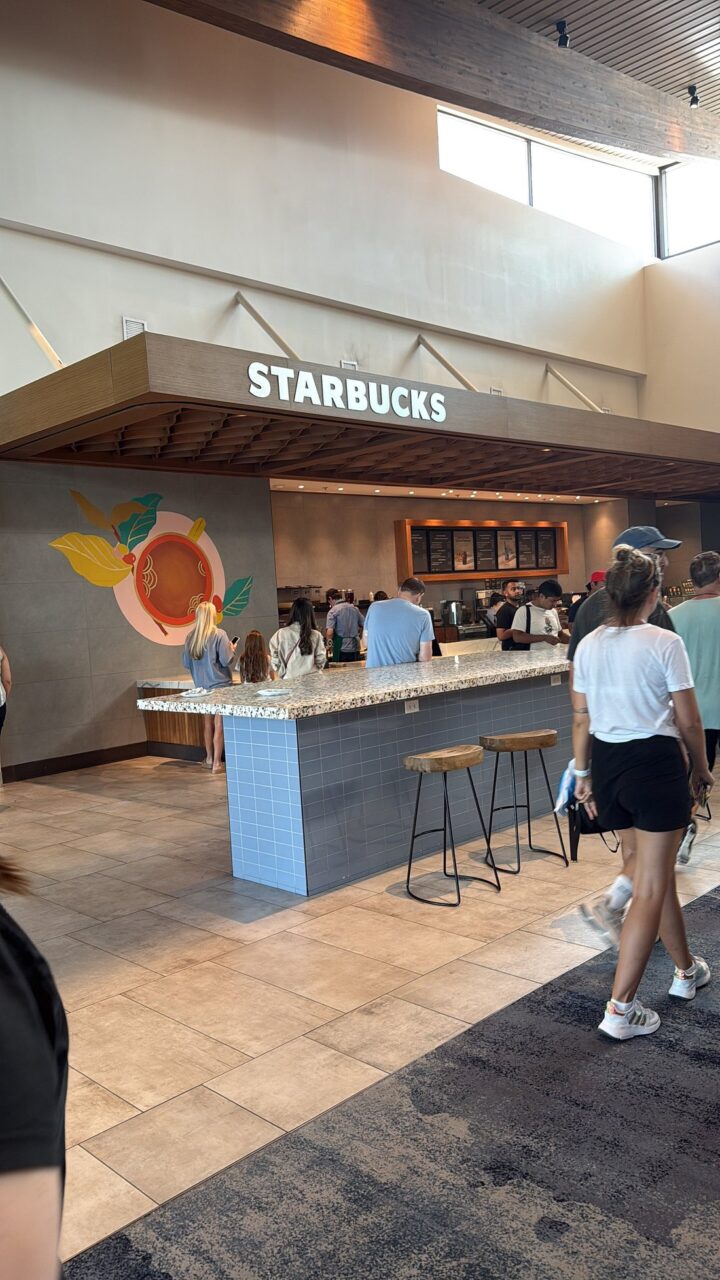 Universals Endless Summer Resort — Surfside Inn And Suites Dockside Inn And Suites 6 | 2026 奧蘭多環球影城住宿攻略 — 官方飯店 Vs 周邊完整比較 Universals Endless Summer Resort — Surfside Inn And Suites Dockside Inn And Suites 6
