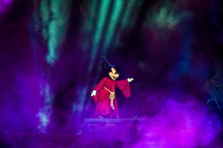 Fantasmic Mickey Wizard 2022 | 游迪士尼Your Disney