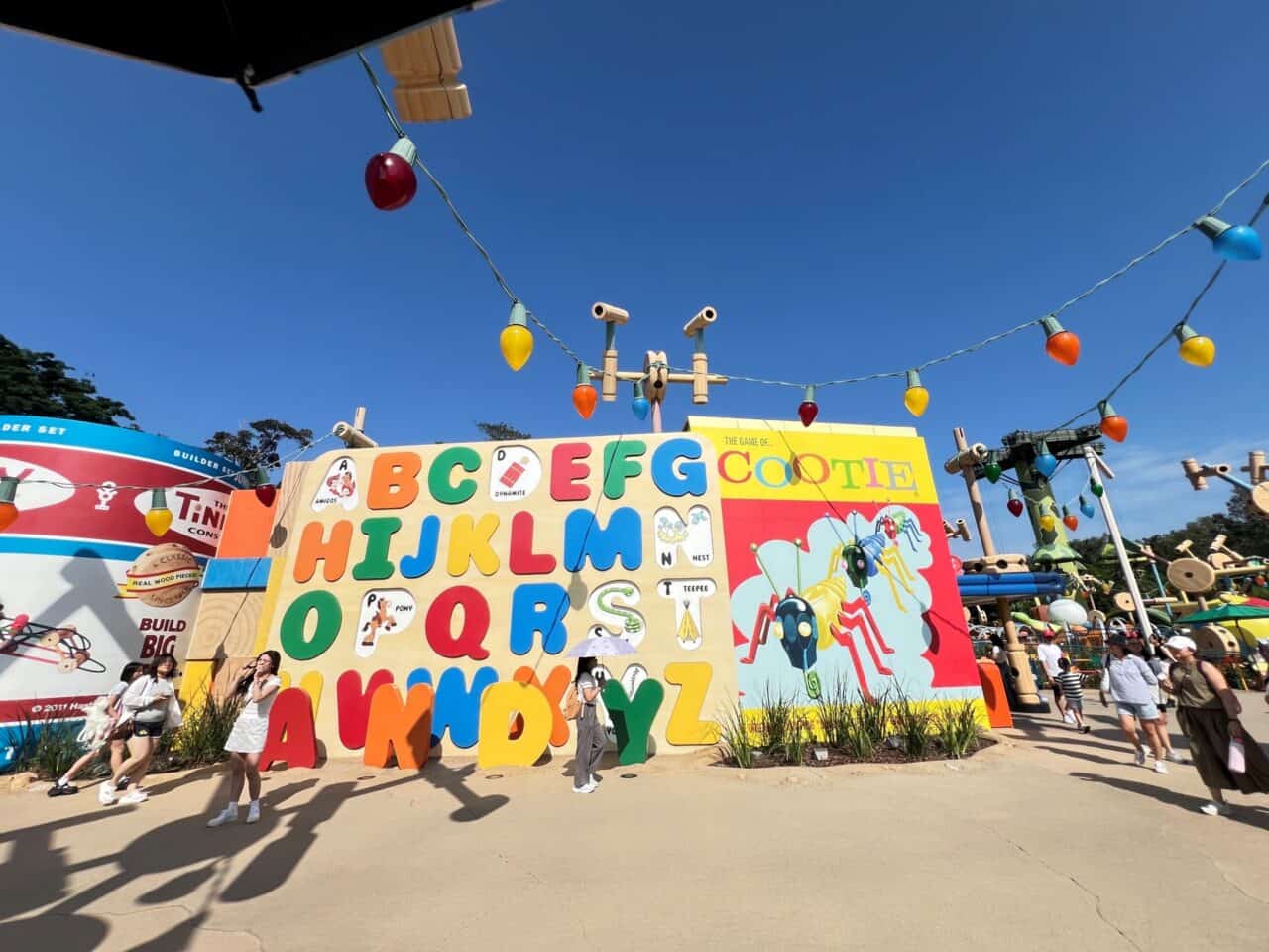 Hkdl Toy Story Land Wall | 遊迪士尼 Your Disney