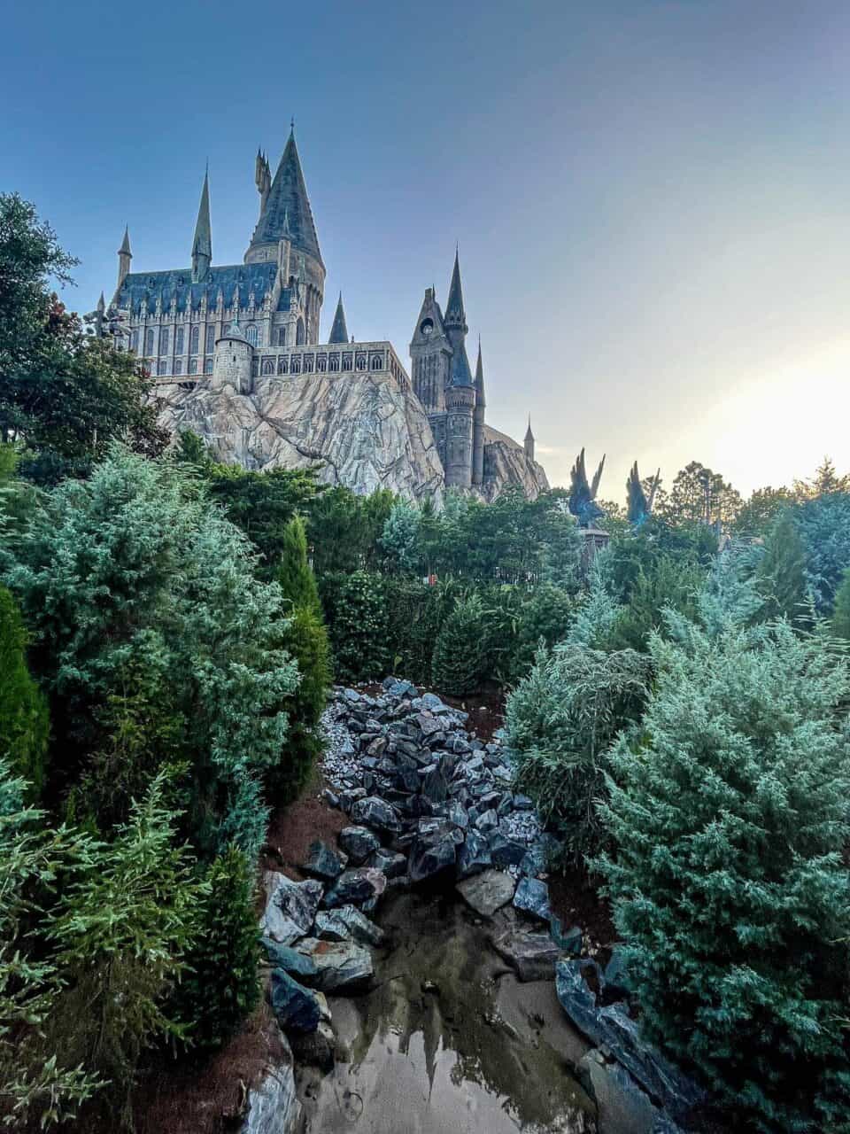 Hogswart Castle | 2025 奥兰多环球影城攻略— 住宿、门票、交通、天数 Hogswart Castle | 游迪士尼Your Disney