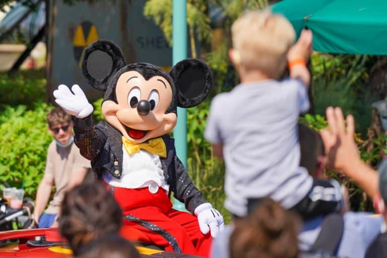 迪士尼角色合照