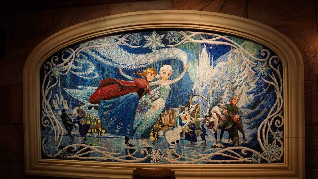 Shd Enchanted Story Castle Elsa Anna 02 1 | 2026 上海迪士尼設施攻略 — 必玩清單、親子推薦 Shd Enchanted Story Castle Elsa Anna 02 1 | 遊迪士尼 Your Disney