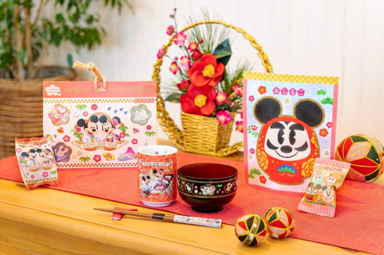 东京迪士尼度假区2023新年限定纪念品