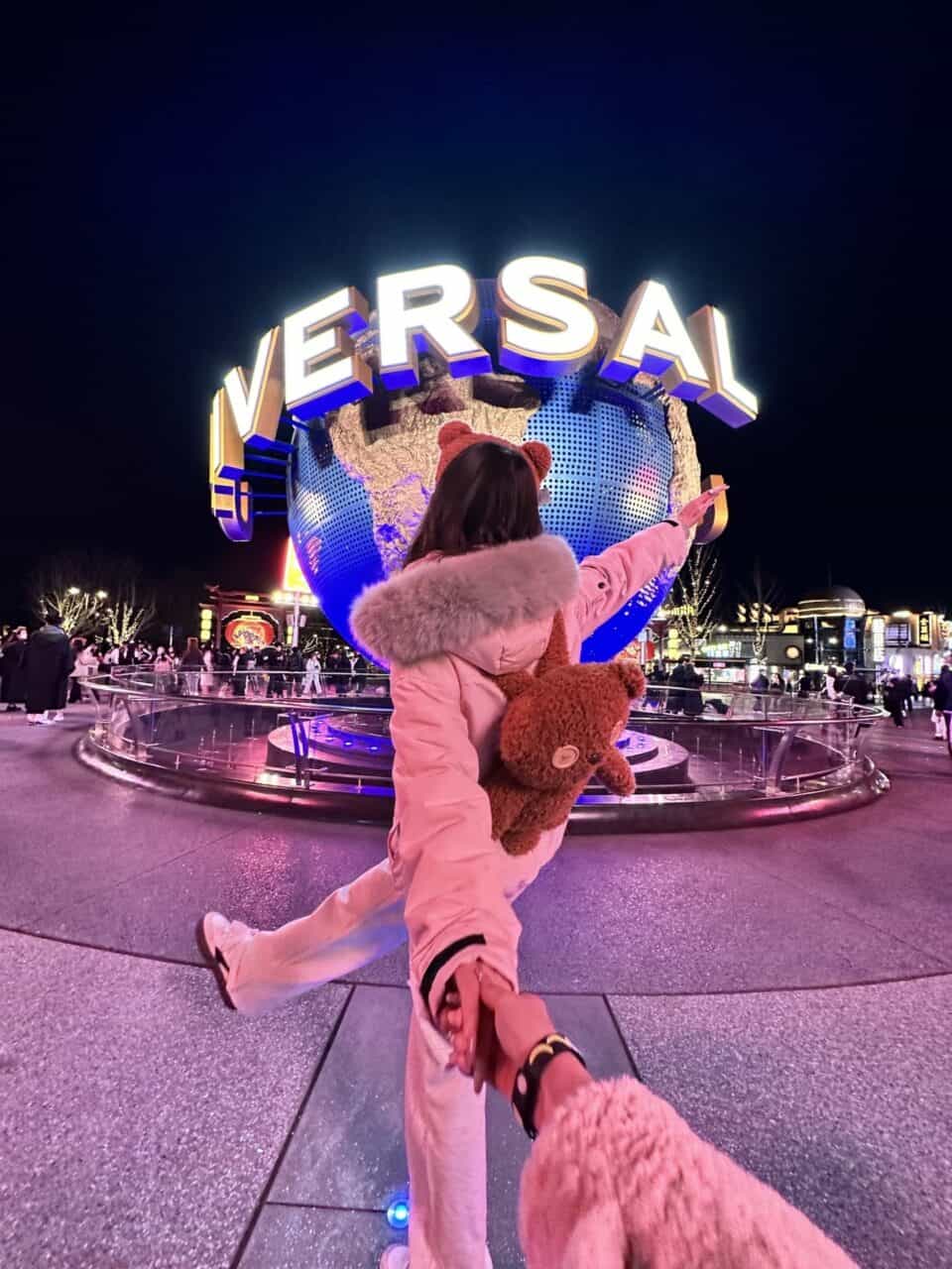 Universal Studios Globe Pose Night