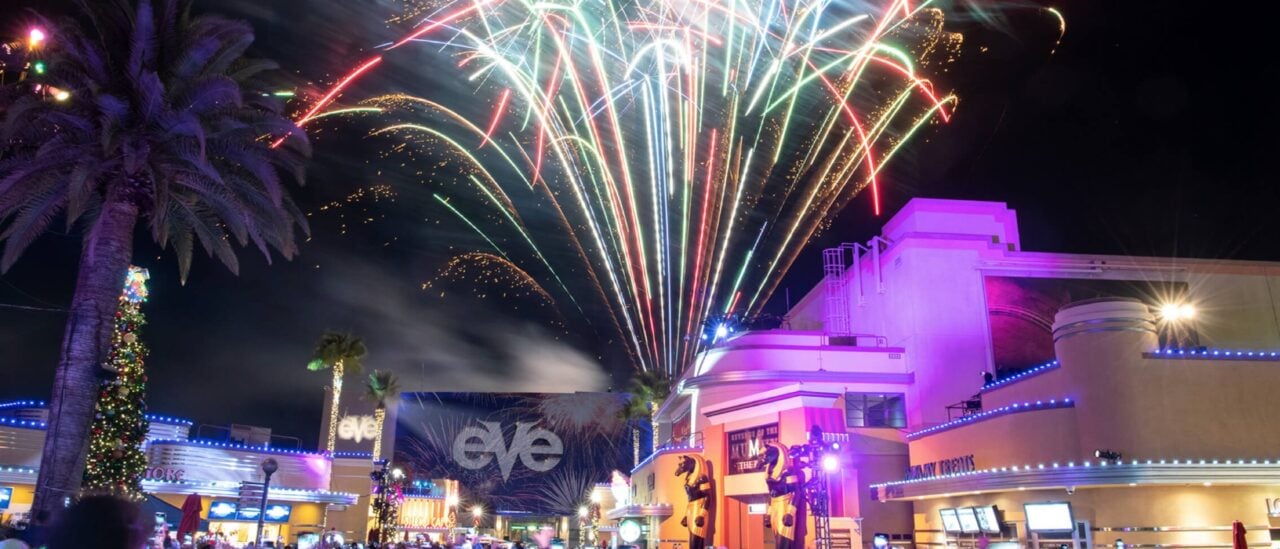 Ush Christmas 2026 Eve Fireworks | 2026 好萊塢環球影城聖誕節&跨年派對攻略|Grinchmas 聖誕樹點燈+霍格華茲城堡聖誕光雕秀 好萊塢環球影城跨年派對 Eve 的煙火與人潮